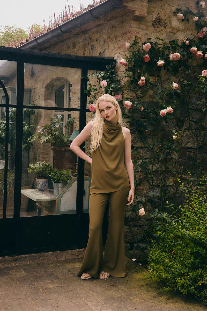 Pantalón Carlota verde oliva Crepe