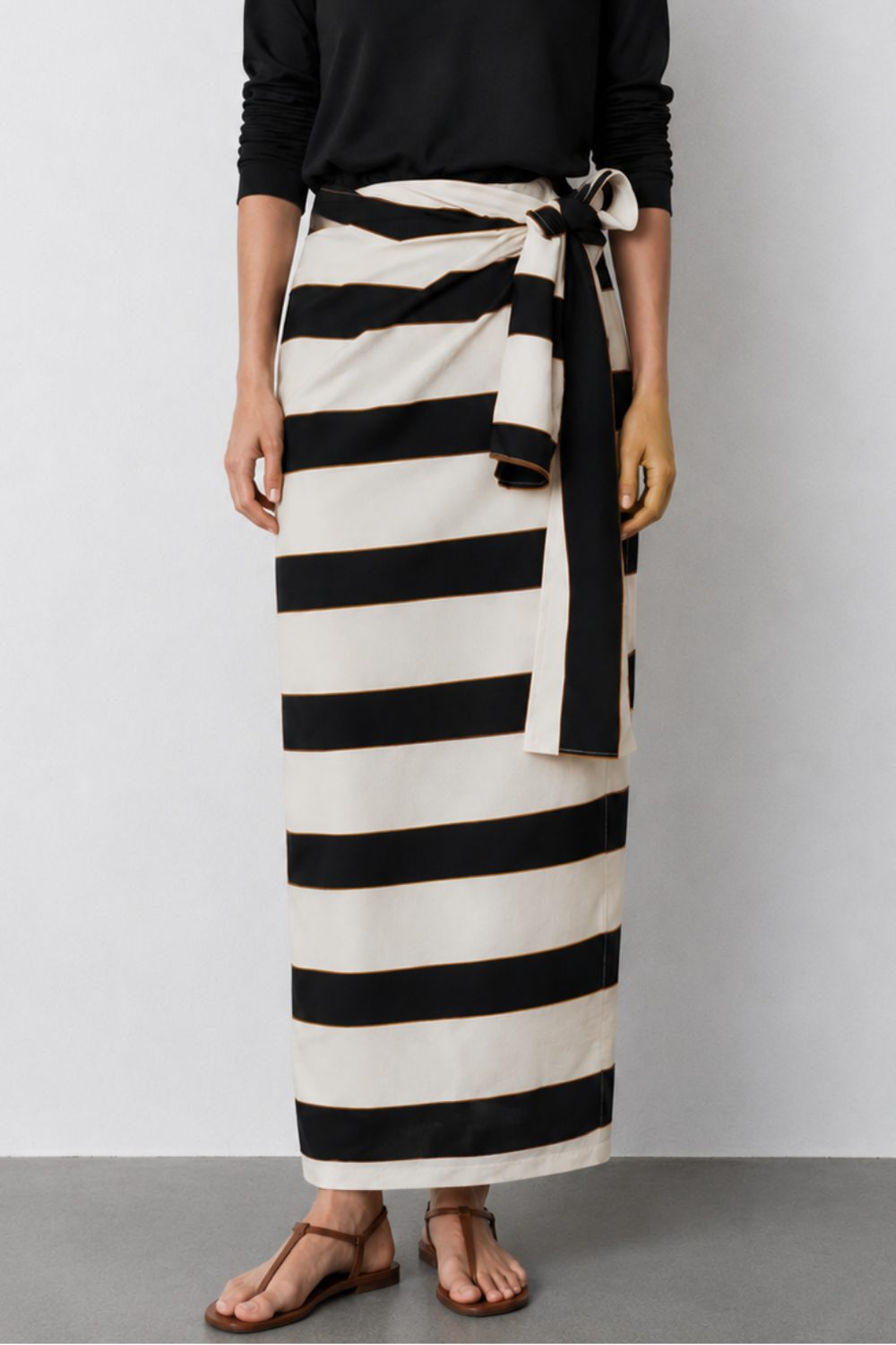 Falda Samoa Rayas Ivory Negro